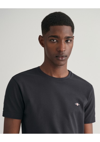 Erkek Siyah Slim Fit Bisiklet Yaka Logolu T-Shirt 2013033.5 fırsatları