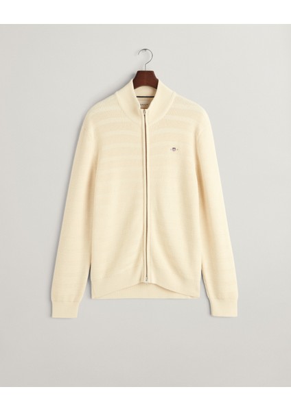 Erkek Krem Regular Fit Fermuarlı Logolu Hırka 8030200.130 fırsatları