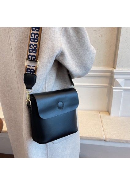 Geniş Omuz Askılı Kadın Çantası Tek Omuz Messenger Küçük Kare Çanta (Yurt Dışından) modelleri