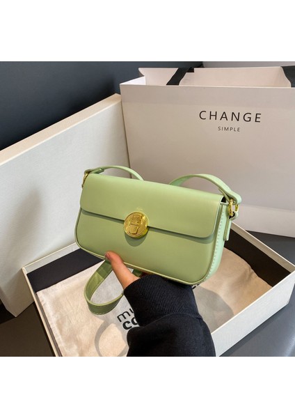 Messenger Çanta Metal Zincir Kadın Çantası Küçük Kare Çanta Çanta (Yurt Dışından)