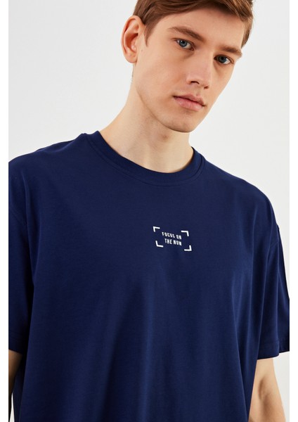 Leo Erkek Oversize Tshirt %100 Pamuk Bisiklet Yaka Baskı Detaylı Basic Tişört CMRE85