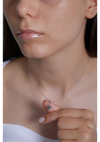 Kadın Elmas Model 925 Ayar Gümüş Kolye modelleri