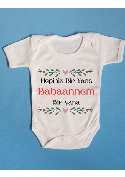 Pamuklu Bebek Zıbını Babaannem Bir Yana