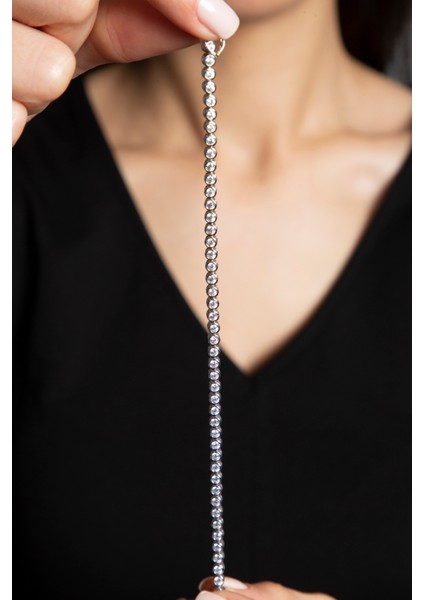 Kadın Sıralı Yuvar Taşlı Zarif Model 925 Ayar Gümüş Bileklik fiyatları