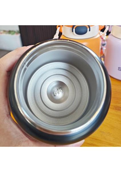 Sweet Ruı Çocuk Diyagonal Yalıtımlı Su Şişesi 600ML (Yurt Dışından)
