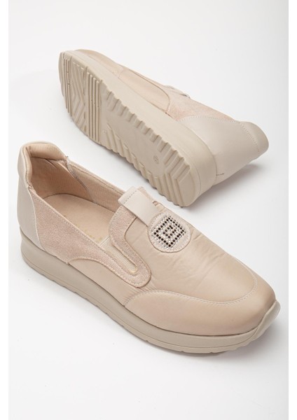 Süet ve Paraşüt Malzeme Taş Detaylı Bej Kadın Günlük Ayakkabı