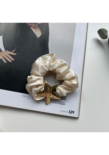 Alice İsstanbul Beyaz Gold Yıldız Detaylı Scrunchie