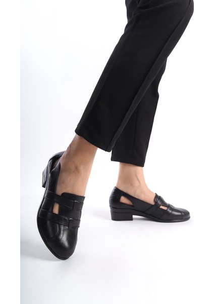 Deri Anatomik Taban Comfort Siyah Kadın Ayakkabı TMD202441 fırsatları