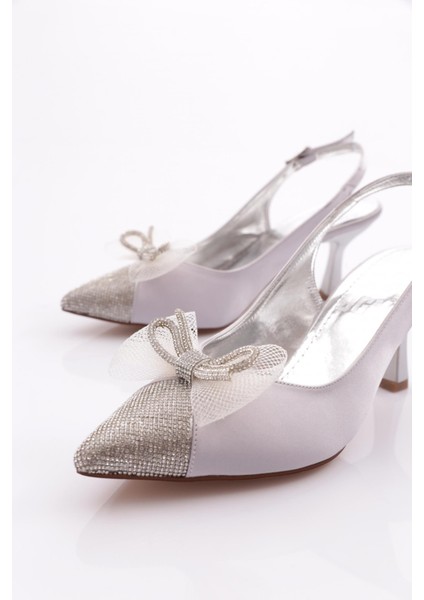 K929 Kadin Sivri Burun Kurdela Detayli Topuklu Ayakkabı fırsatları