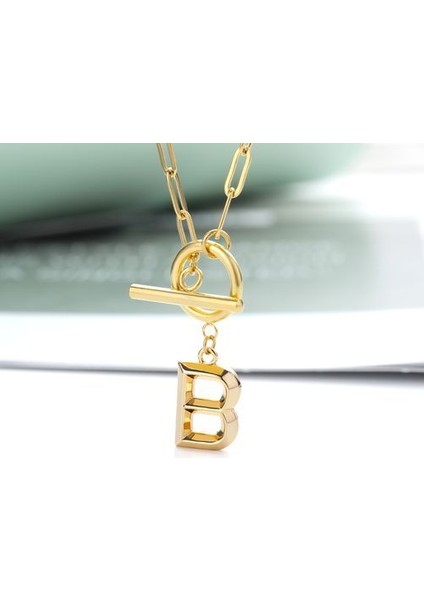 Toka Harfli Ilk Kadın Büyük Az Alfabe Altın Rengi Kolye (Yurt Dışından)