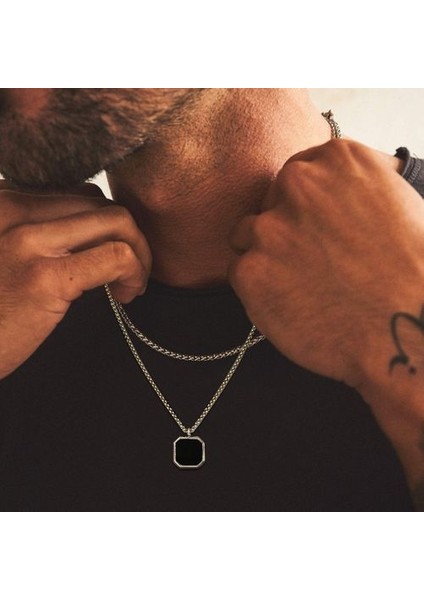 Erkek Siyah Kare Kolye (Yurt Dışından)