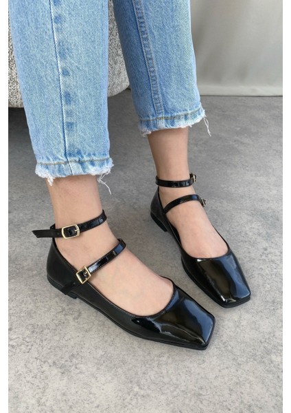 Kadın Figo Köşe Burun Babet Siyah-Rugan