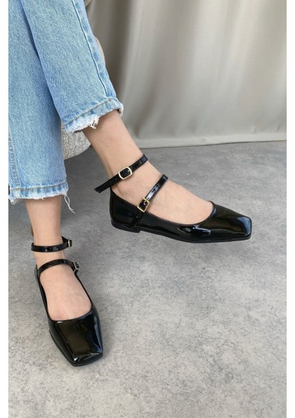 Kadın Figo Köşe Burun Babet Siyah-Rugan indirimleri