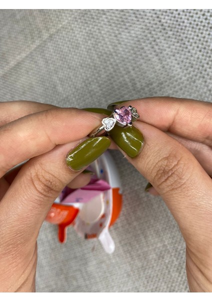 aymisstakı Içinden Yüzük Çıkan Kinder
