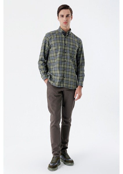 Koyu Haki Uzun Kollu Ekoseli Gabardin Sert Yaka Cepli Garnili Casual Comfort Fit Gömlek 1004235109 fiyatları