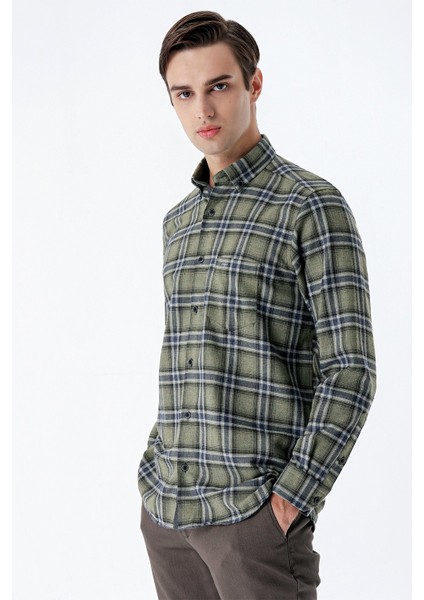 Koyu Haki Uzun Kollu Ekoseli Gabardin Sert Yaka Cepli Garnili Casual Comfort Fit Gömlek 1004235109 fırsatları
