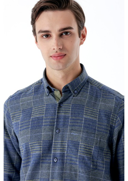 Koyu Haki Uzun Kollu Kareli Cepli Garnili Pamuklu Klasik Comfort Fit Gömlek 1004235141 indirimleri