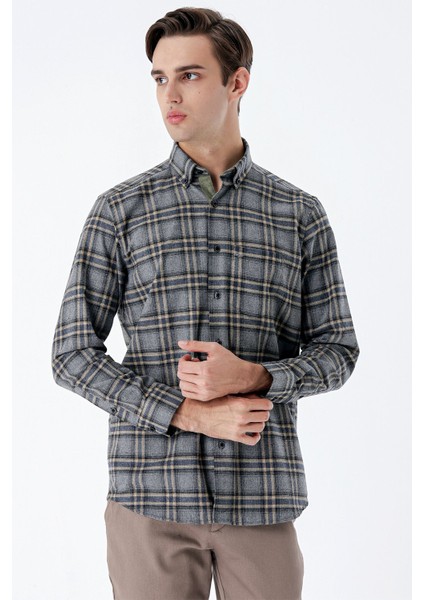 Füme Uzun Kollu Ekoseli Gabardin Sert Yaka Cepli Garnili Casual Comfort Fit Gömlek 1004235109 modelleri