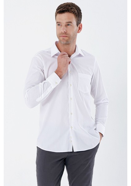 Beyaz Uzun Kollu Bez Ayağı Sert Yaka Cepli Pamuklu Comfort Fit Rahat Kesim Gömlek 1004235351 fiyatları