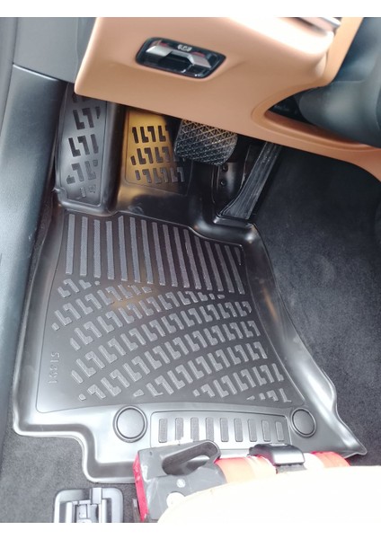 Mercedes E Seri W214 2023+ 3D Havuzlu Paspas Siyah