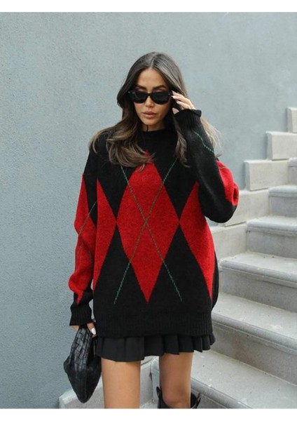 Kadın Siyah Kırmızı Old Money Baklava Desenli Kazak indirimleri