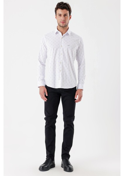 Beyaz Uzun Kollu Baskılı Bez Ayağı Sert Yaka Cepsiz Garnili Klasik Slim Fit Gömlek 1004235106 fırsatları