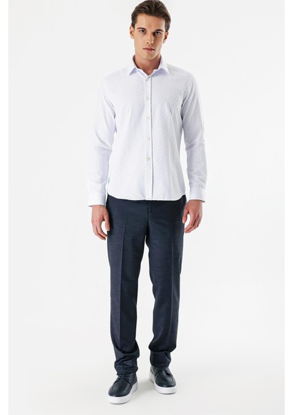 Beyaz Uzun Kollu Baskılı Bez Ayağı Sert Yaka Cepsiz Pamuklu Slim Fit Dar Kesim Gömlek 1004235169 fiyatları