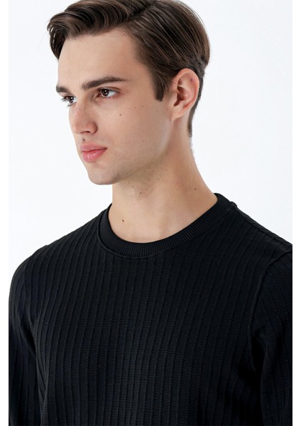 Siyah Uzun Kollu Örme Bisiklet Yaka Likralı Casual Comfort Fit Sweatshirt 1013235104
