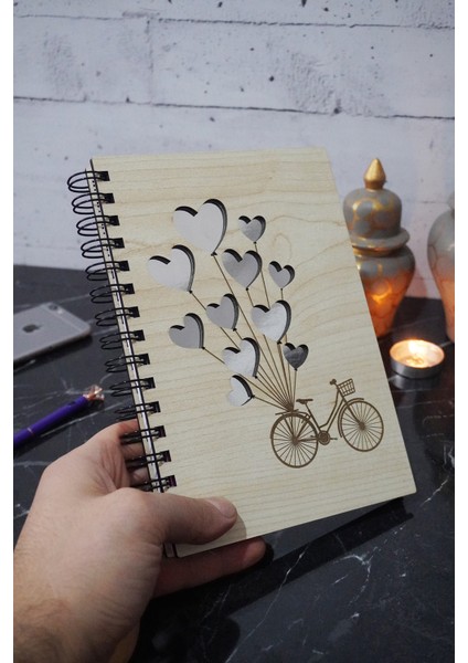 Bisikletli Balon Desen Ahşap Defter - Çizgisiz Defter (Ahşap Rengi Banu Bej) A5 Spiralli Defter
