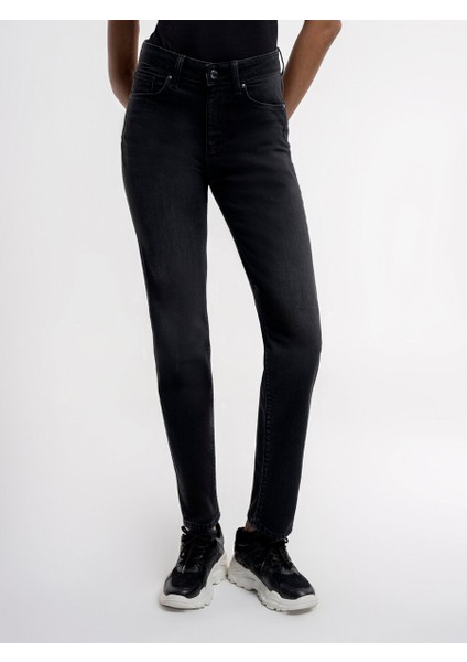 Elena Slim Fit Kadın Pantolon fiyatları