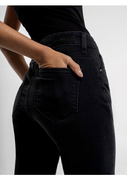 Elena Slim Fit Kadın Pantolon indirimleri