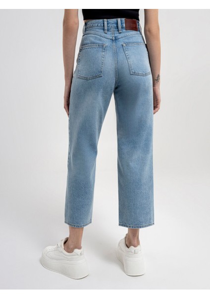 Straight Regular Fit Kadın Pantolon