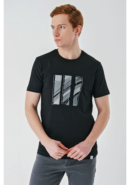 Siyah Baskılı Bez Ayağı Bisiklet Yaka %100 Pamuk Casual Slim Fit Dar Kesim T-Shirt 1011240165