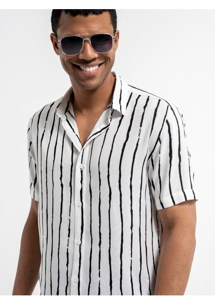 Relax Fit Erkek Gömlek K.kol fırsatları