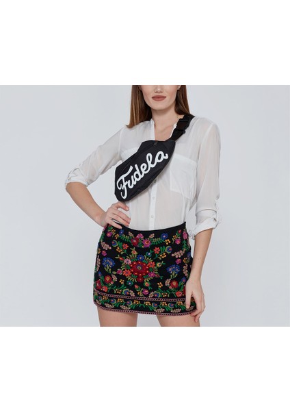 Siyah Bel Çantası modelleri