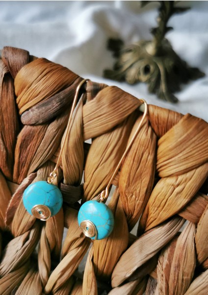 HalleyConcept Doğal Taşlı Butik Küpe Kadın fiyatları