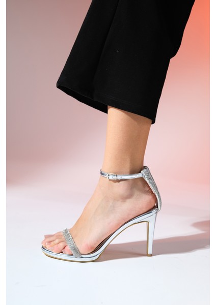 Muiza Gümüş Kadın Platform Topuklu Abiye Ayakkabı modelleri
