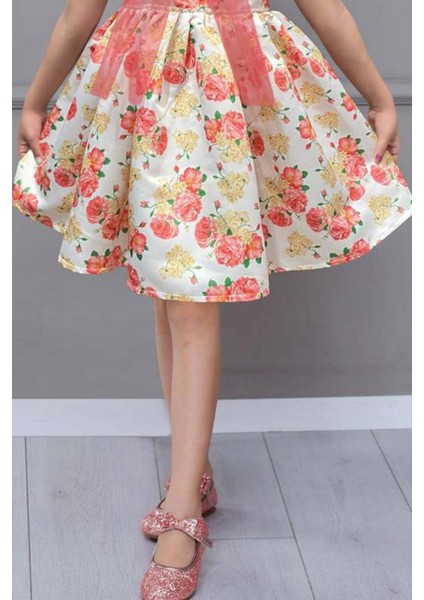 Kız Çocuk Çiçek Baskılı Yakası Transparan Fiyonk Detaylı Beyaz Elbise modelleri