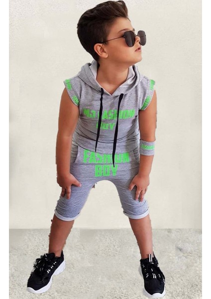 Erkek Çocuk Fashıon Boy Yazı Baskılı Kapişonlu Kolsuz Sweatshirt Gri Şortlu Takım fırsatları