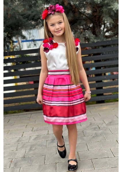 Kız Çocuk Sıfır Kol Üzeri 3D Gül Işlemeli Bluz Renkli Şerit Detaylı Fuşya Etekli Takım