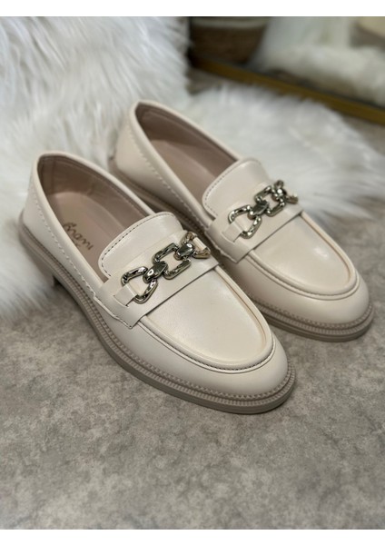 Günlük Kadın Loafer Makosen Klasik Alçak Topuklu Desenli Taban Zincirli Oval Burunlu Ayakkabı 150 modelleri