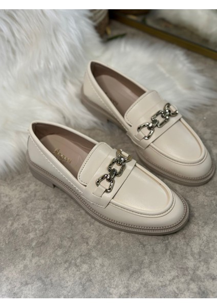 Günlük Kadın Loafer Makosen Klasik Alçak Topuklu Desenli Taban Zincirli Oval Burunlu Ayakkabı 150 indirimleri