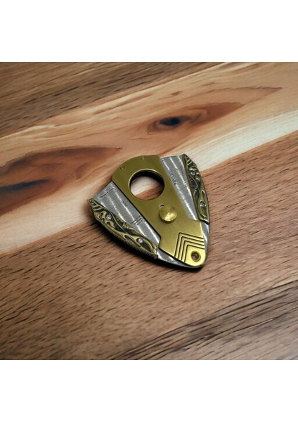 Guevara Gold Taşlı Kelebak Model Puro Kesici (60 Ring)
