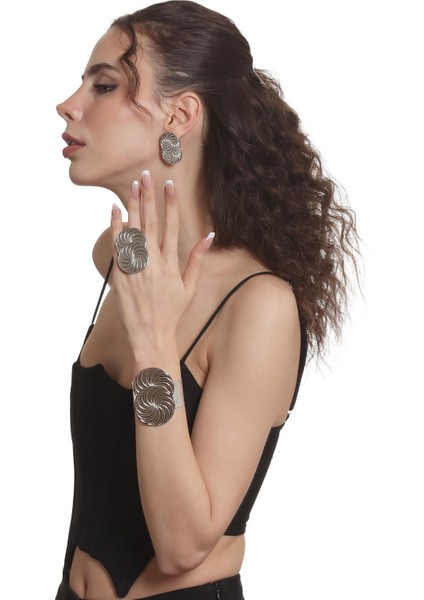 Kadın Lak Gümüş Renk Kaplama Spiral Baskılı Tasarım Küpe &yüzük &bilekik Set fiyatları