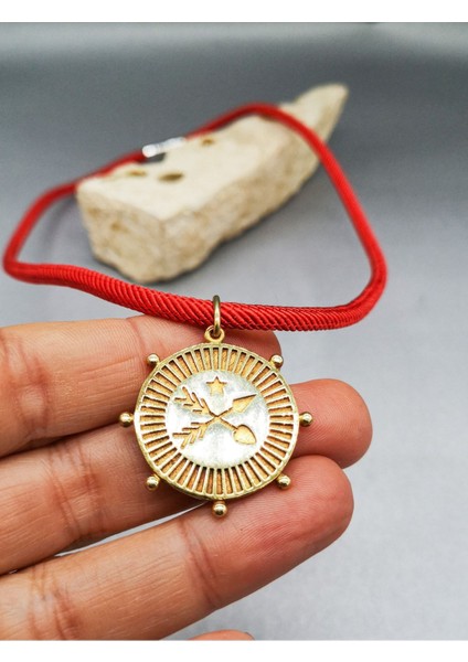 925 Ayar Gümüş Üstü Altın Kaplama Ok Madalyon Kolye modelleri