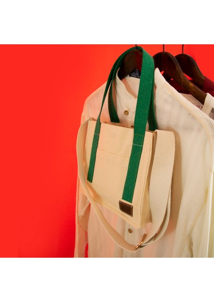 Yeşil Mini Tote Bag, Ön Cep Detaylı, 25 x 20 Cm, Ayarlanabilir Omuz Askılı Kadın Kol ve Omuz Çantası