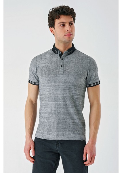 Siyah Desenli Jakarlı Düğmeli Yaka Cepli Casual Slim Fit Dar Kesim Tişört 1011240174