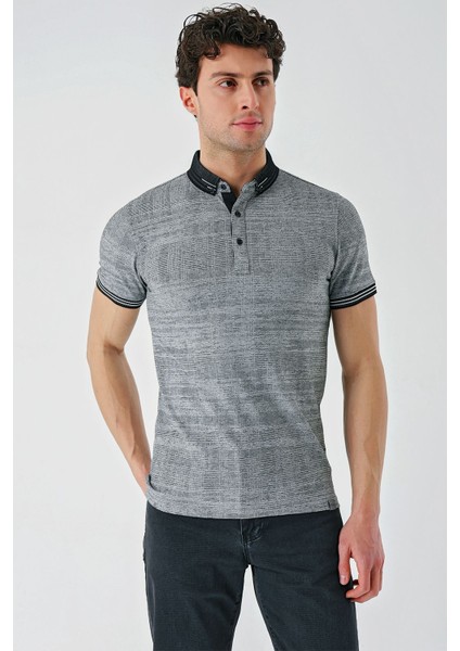 Siyah Desenli Jakarlı Düğmeli Yaka Cepli Casual Slim Fit Dar Kesim Tişört 1011240174 modelleri