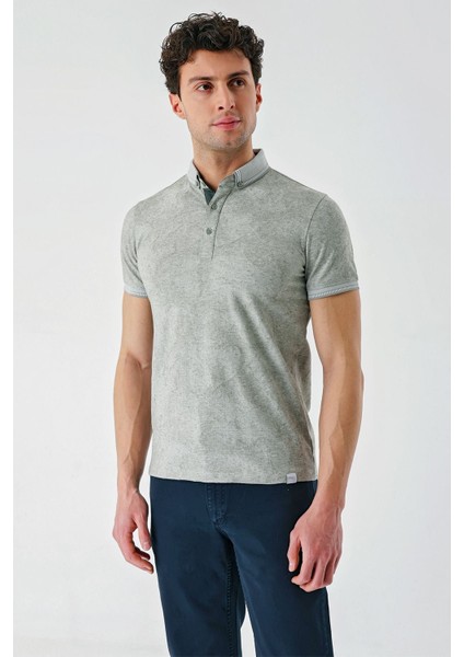 Koyu Haki Desenli Jakarlı Düğmeli Yaka Cepli Casual Slim Fit Dar Kesim Tişört 1011240176 fiyatları