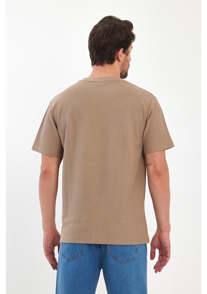Erkek Önü Tek Cep Baskılı Bisiklet Yaka T-Shirt RD24YE002351